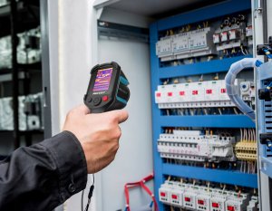 KAMERA TERMOWIZYJNA PRO -20 +550 USBC POŁĄCZENIE PC LCD 2.8" ALARM 9h PRACY 10