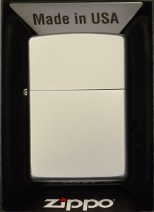 Zippo Zestaw ZIPPO Zapalniczka SATIN CHROME No2 2