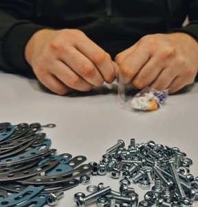 Mały konstruktor Velociraptor 28492 2