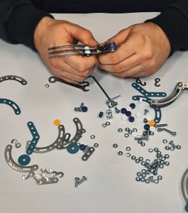 Mały konstruktor Velociraptor 28492 4