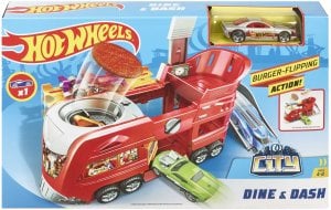 Mattel Tor samochodowy FJN39 5