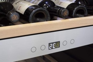 Chłodziarka do wina Caso Caso | Wine Cooler | WineComfort 1260 Smart | Energy efficiency class G | Free standing | Bottles capacity 126 | Nerūdijantis plienas/Juodas 6