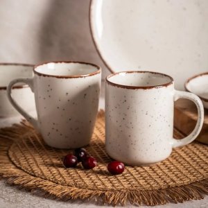 Kubki porcelanowe 380 ml Altom Ivory nakrapiane zestaw 6 sztuk 4