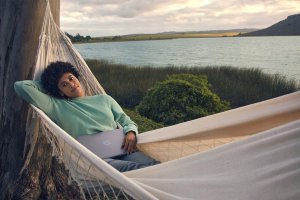 Piękny Różowy Laptop dla kobiety HP 14 Intel N4120 8GB RAM Intel UHD Win 11 5T9T7UA 11