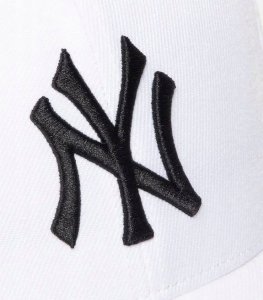 47 Brand MLB New York Yankees Cap BB-RAC17CTP-WH białe One size 6