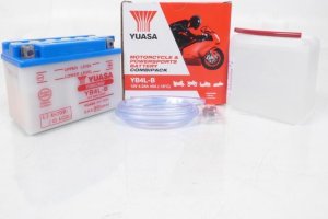 Akumulator Kwasowy/Rozruchowy/Suchoładowany z elektrolitem (ograniczona sprzedaż konsumencka) YUASA 12V 4Ah 56A P+ Obsługowy elektrolit w zestawie 121x71x93mm Suchoładowany z elektrolitem YB4L-B pasuj 6