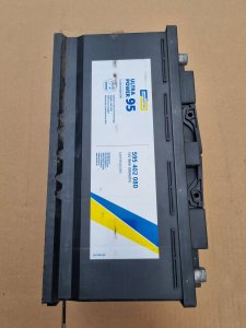 Akumulator CARTECHNIC 12V 95Ah/800A ULTRA POWER (P+ biegun standardowy) 353x175x190 B13 - stopka o wysokości 10 5 mm (rozruchowy) 9