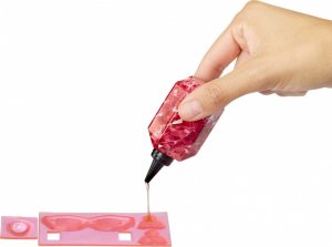 MGA Rainbow High Creative Crystals Iris (121381-EUC) 7