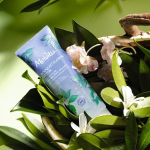 Melvita 8FZ0035, Universal skin, 125 ml, Detoxifying, Hydrating, Softening, Tube, CAPRYLIC/CAPRIC TRIGLYCERIDE - OCTYLDODECANOL - GLYCERIN - HELIANTHUS ANNUUS (SUNFLOWER) SEED OIL..., 1 pc(s) 2