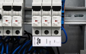 Shelly Miernik energii 1/3-kanałowy WiFi 3EM-63T Gen3 (płaski zacisk) 5