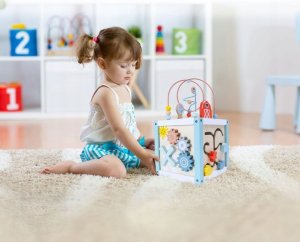 Drewniana kostka edukacyjna sensoryczna 7