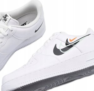 Nike Nike Air Force 1 07 FN7807-100 białe 46 2