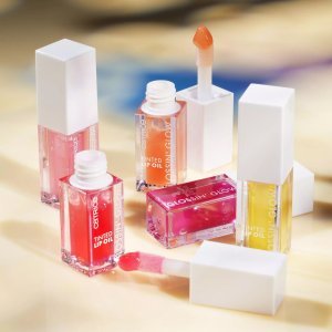 Catrice Glossin' Glow Tinted Lip Oil Olejek do ust Keep It Juicy (010) 14