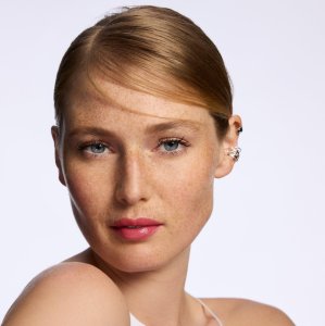 Catrice Care Colours Balsam nawilżający do ust Hot Take  (040) 5