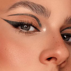 Catrice Catrice 20H Ultra Precision Gel Eye Pencil Waterproof 040 20h Kredka żelowa do oczu wodoodporna Warm Green (040) 3