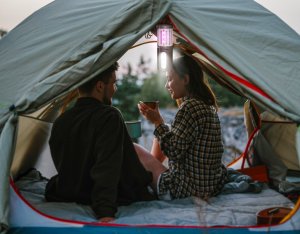 Lampa Owadobójcza UV na Komary Muchy Osy Ćmy Meszki i Inne Owady Przenośna Lampa Latarka "Insect Blitz Torch" 12