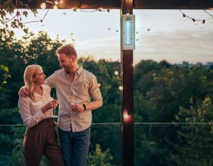 Lampa Owadobójcza UV na Komary Muchy Osy Ćmy Meszki i Inne Owady Przenośny Lampion Lampa "Insect Blitz Lumeo" w Kolorze Jasnym 11