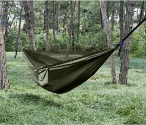 Hamak turystyczny z tarpem i moskitierą 260x140 cm 11