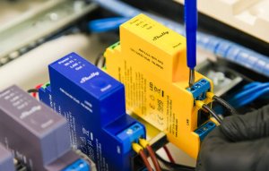 Shelly Relais "Pro RGBWW PM" WLAN LED Lichtcontroller LAN BT 12