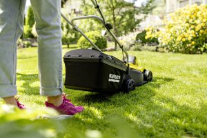 Kosiarka akumulatorowa Karcher LMO 2-18 (1.445-400.0) 8