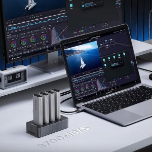 Stacja dokująca do dysków z funkcją klonowania na 4x M.2 NVME - szara 4