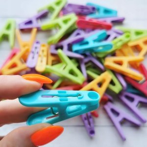 Klamerki spinacze do prania ubrań bielizny kolorowe 50szt zestaw 4