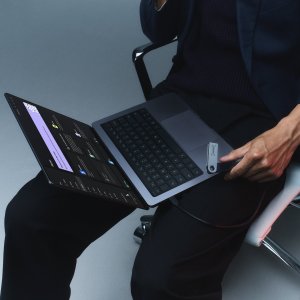 Ledger Nano S Plus Emerald Green - Portfel kryptowalutowy 8