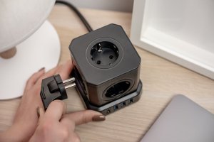 Newell NEWELL NL4387 Kostka zasilająca GaN Power Cube 9w1 czarna 7