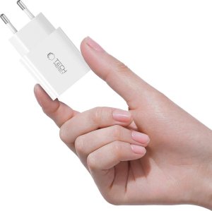 TECH-PROTECT NC20W 1-PORT NETWORK CHARGER PD20W + TYPE-C CABLE WHITE 6