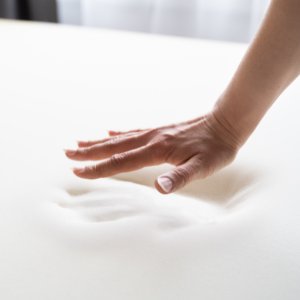 Materac piankowy Comfort + Visco 80x190 16cm | Pianka VISCO | Dwustronny H2/H3 | Pikowany pokrowiec | 3