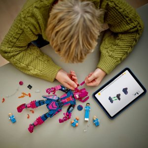 LEGO Marvel Figurka Fantastycznej Czwórki kontra Galactus (76316) 3