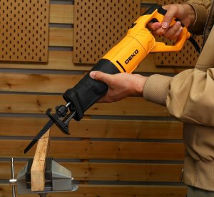 PIŁA SZABLASTA SIECIOWA LISI OGON NÓŻ MOCNA PRZECINARKA 850W OBROTOWA DEKO 2