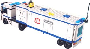 Klocki Elefun Metropolis Baza policyjna 8828 6