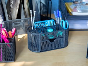 Przybornik organizer na biurko 8 komór szufladka szafka półki biurowy metal 8