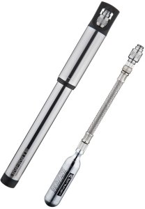Pompka ręczna BIRZMAN Infinite Road with CO2 (Presta/Schrader), 160psi/11bar, Długość 255mm, CNC, Srebrna, Naboje CO2 2x16g (NEW) 1