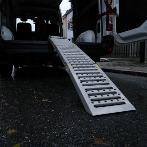 Geko Rampy-podjazdy składane do 2200kg 2szt.(1) 8
