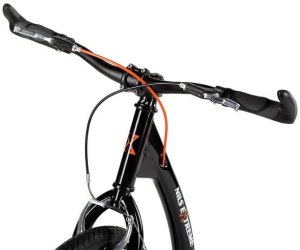 WHS261 BLACK 26/20" HULAJNOGA Z POMP. KOŁAMI NILS EXTREME 8