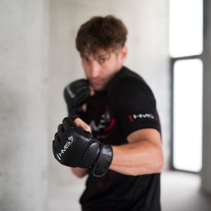 TB10 ELEKTRONICZNA TARCZA BOKSERSKA BLUETOOTH Z MUZYKĄ I RĘKAWICAMI BATERIA 4000MAH HMS 14