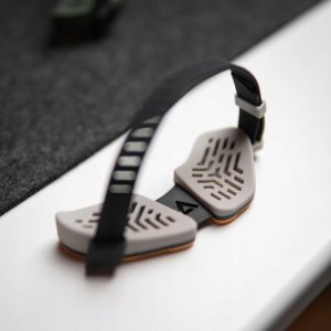 Deltahub - Carpio G2.0 Special Edition - Gamingowa Podkładka pod Nadgarstek Edycja Specjalna L Szary Prawa 3