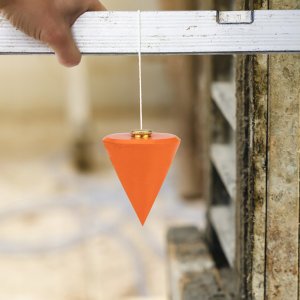 Pion murarski ze sznurkiem 4,8 m 200 g VERGIONIC 5