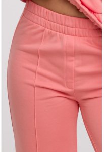 B296 Spodnie dresowe z przeszyciami - koralowe (kolor koral, rozmiar S) 5