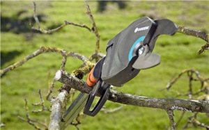 Sekator Gardena 12081-20 kowadełkowy 3