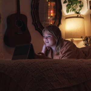 Laptop 2w1 HP Envy X360 14-fa0013dx / 9S1R3UA  / AMD Ryzen 5 / 16GB / SSD 1TB / Radeon / WUXGA / Dotyk / Win 11 10