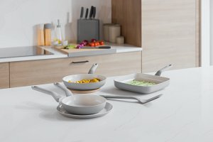 Patelnia Berghoff Zestaw patelni Balance 4-el. Eco* Grey + łopatka BergHOFF 6