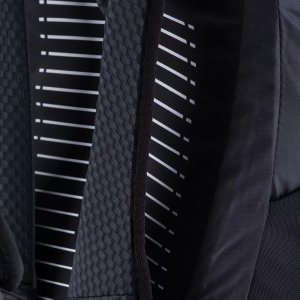 Plecak turystyczny trekkingowy miejski Elbrus Airtex S 35 litrów pokrowiec 5