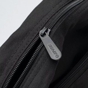 Męska torebka saszetka nerka na ramię Hi-tec Od 21x17x6,5cm 6