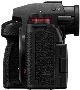 Panasonic Lumix DC-S1R II body 7