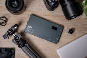 NEWELL NL4267 Zestaw Lampa LED RGB-W Rangha z dyfuzorem i statywem 5