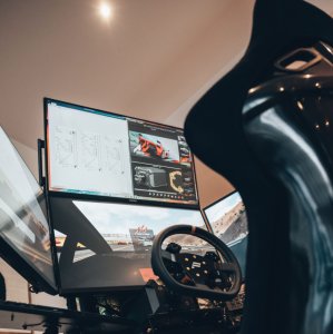 Oplite Podstawka na monitor R8 (OP-R8-4MMB) 4