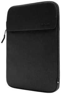 Incase Crosstown Sleeve with Woolenex - Pokrowiec z kieszenią MacBook Pro 14" (M4/M3/M2/M1/2024-2021) (Black) 3